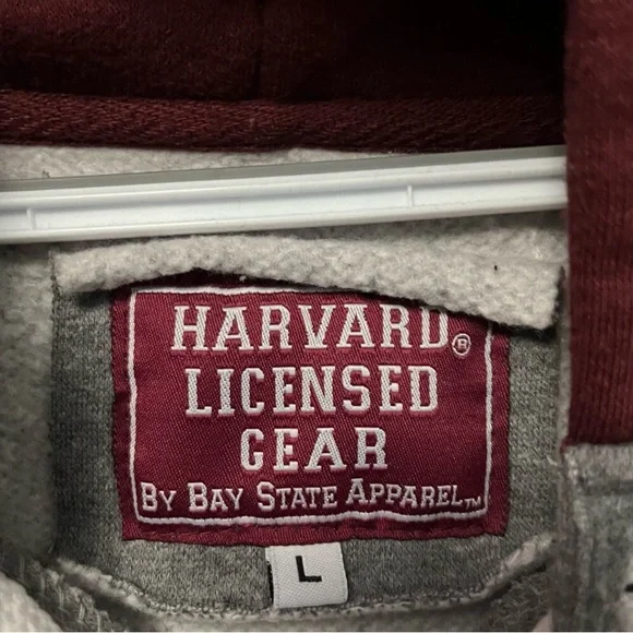 VTG HARVARD Licensed Gear Hoodie Logo College Crest Color Block Sweatshirt Uni